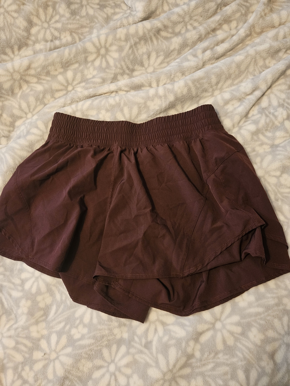 90 Degree By Reflex Women's Athletic Skort Shorts in Burgundy